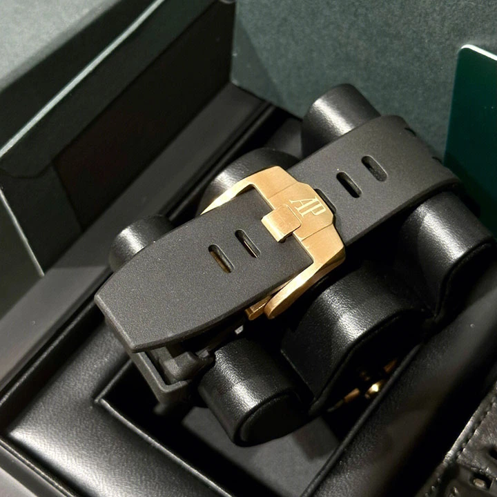 Royal Oak Offshore Automatic Chronograph Ref. 26420RO.OO.A002CA.01 - 图片 7