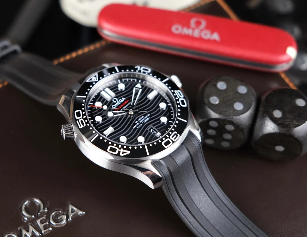 DIVER 300M CO?AXIAL MASTER CHRONOMETER 42 MM - 图片 3