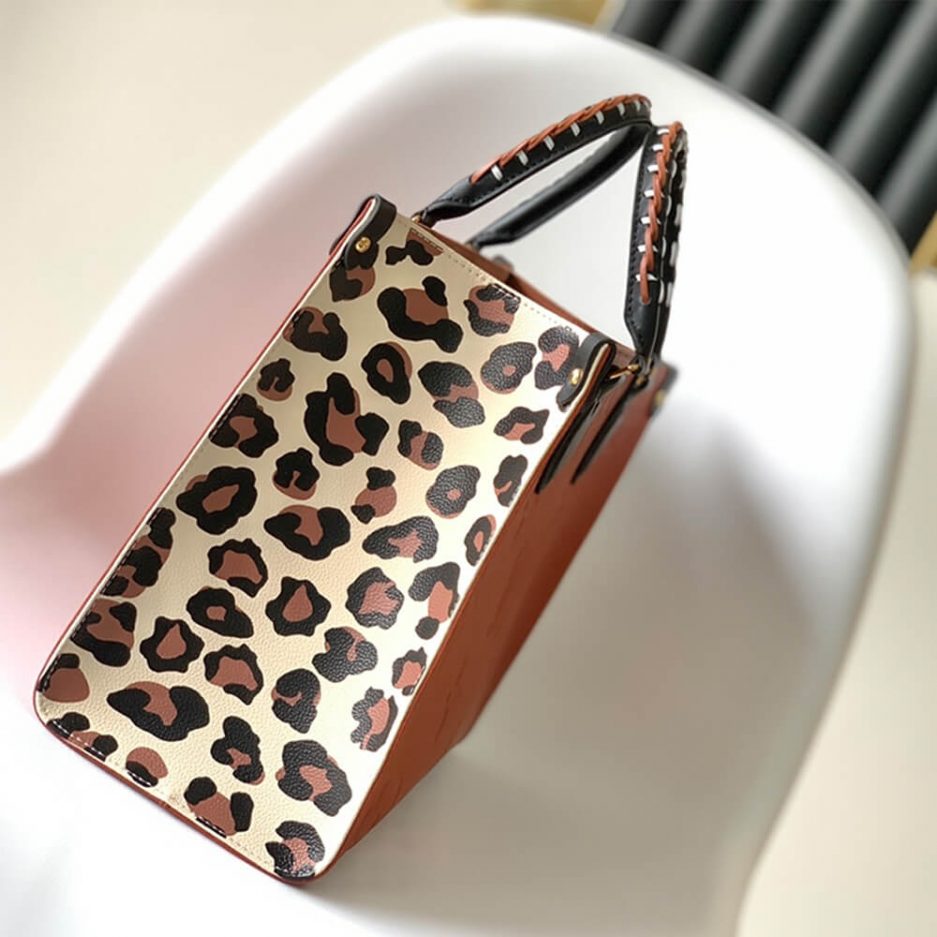 Louis Vuitton ONTHEGO MM - 图片 3