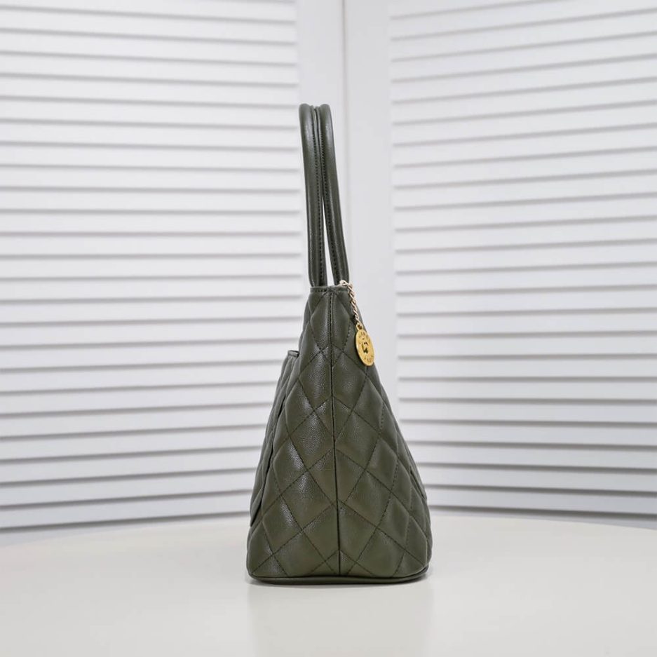 CHANEL Medallion Tote Bag - 图片 3