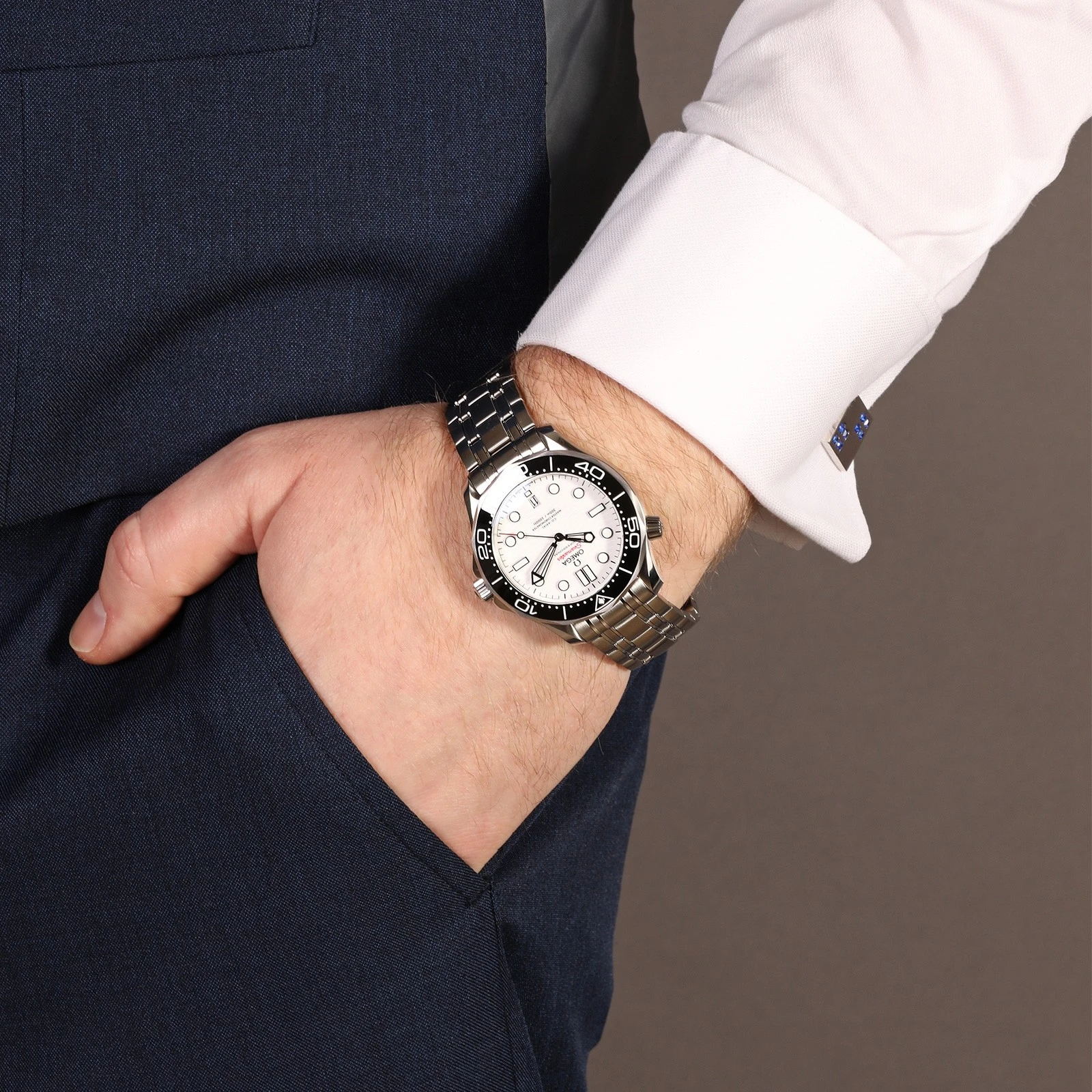 DIVER 300M CO?AXIAL MASTER CHRONOMETER 42 MM-210.30.42.20.04.001 - 图片 6