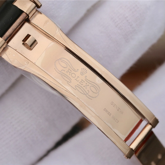 YACHT MASTER 1 GOLDEN DIAMOND BEZEL & DIAL RUBBER STRAP 40MM - 图片 11