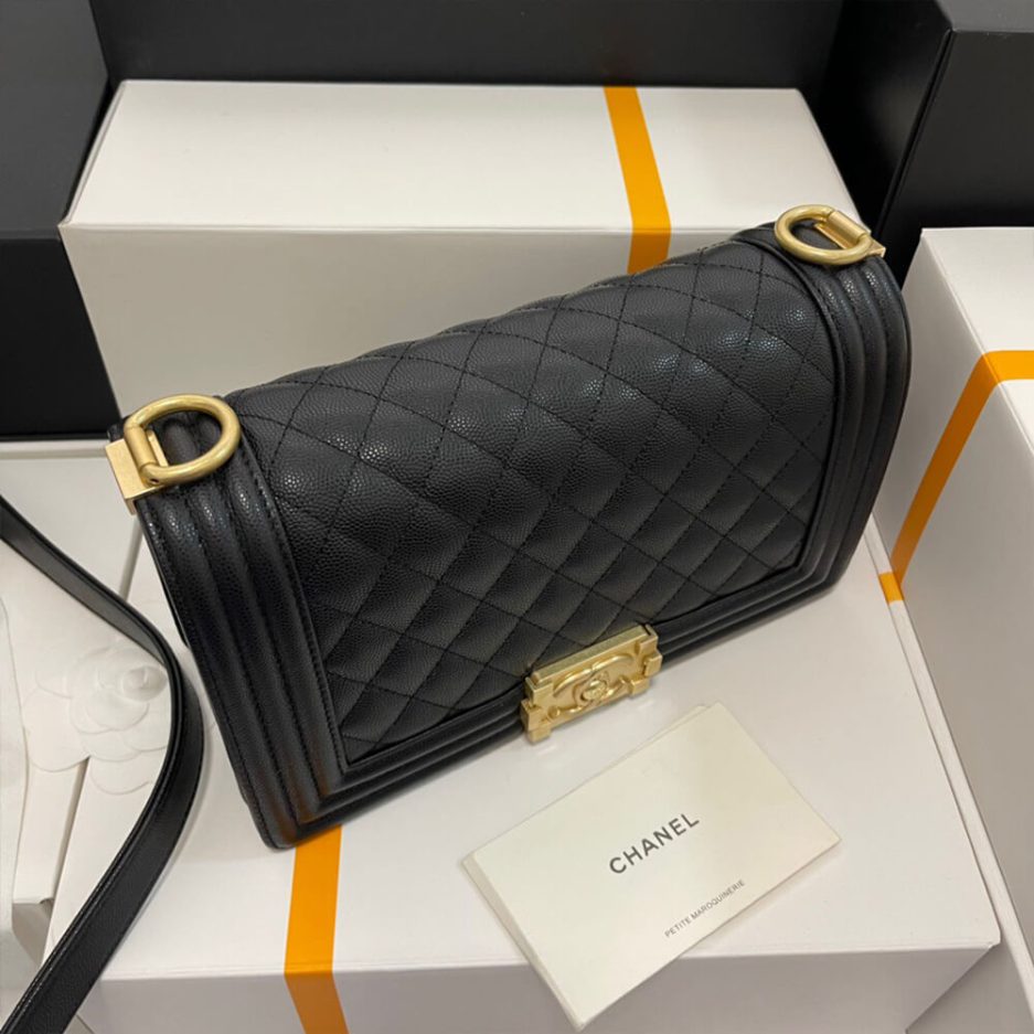 Boy Chanel Handbag - 图片 5