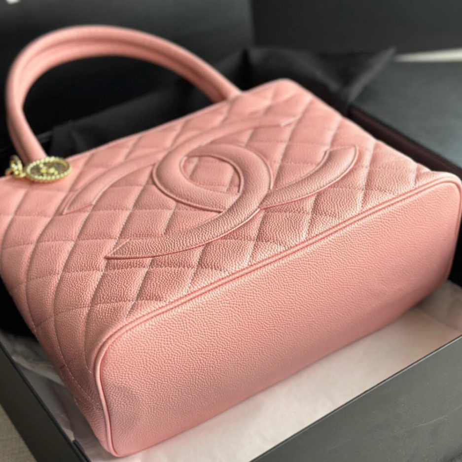 CHANEL Medallion Tote Bag - 图片 5