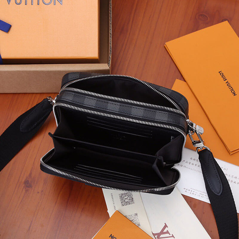 LV Alpha Wearable Wallet - 图片 6