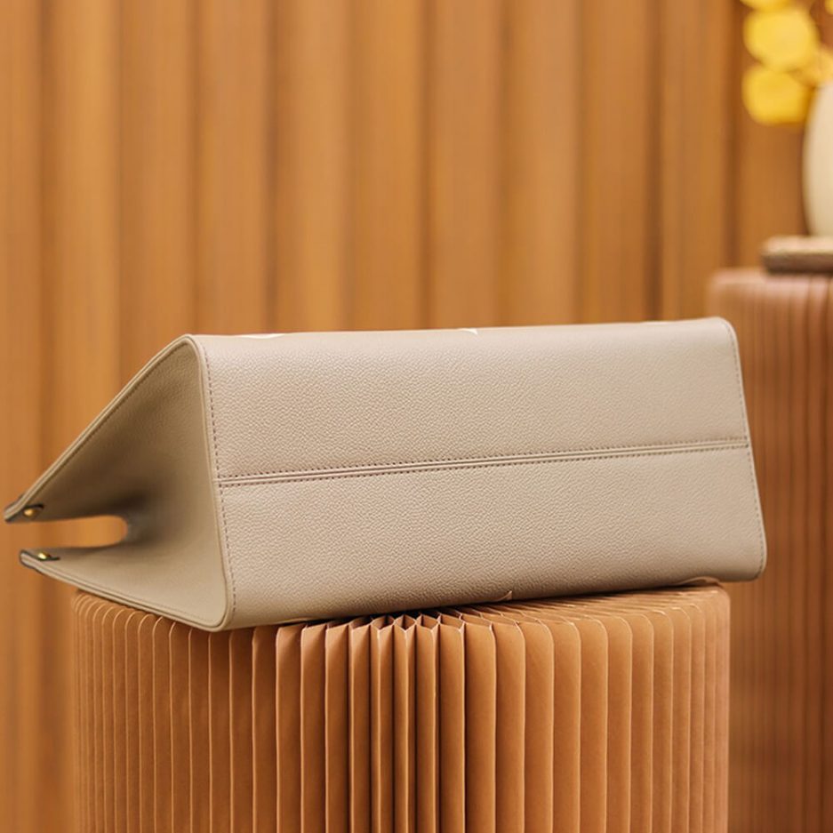 LV ONTHEGO MM - 图片 6