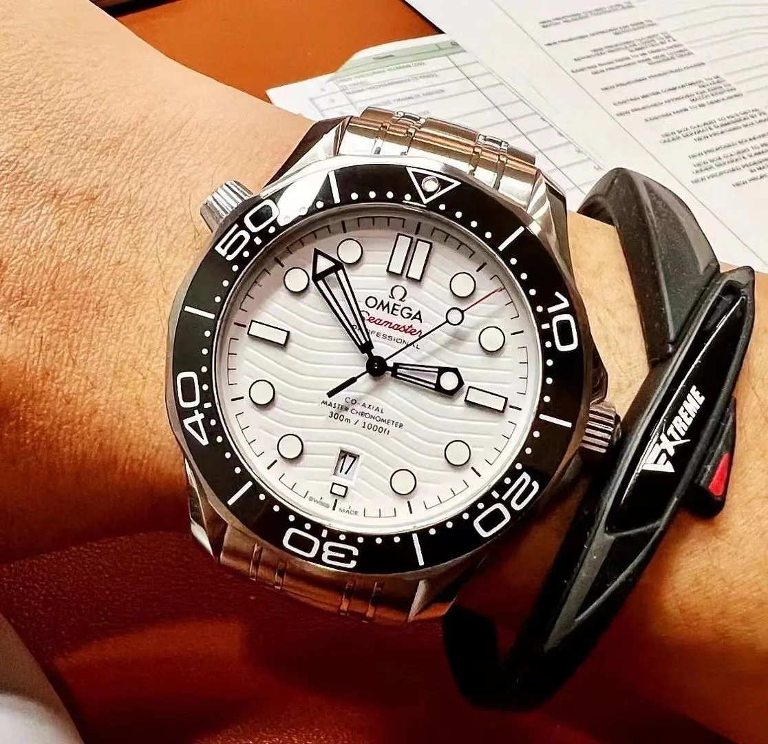 DIVER 300M CO?AXIAL MASTER CHRONOMETER 42 MM-210.30.42.20.04.001 - 图片 7