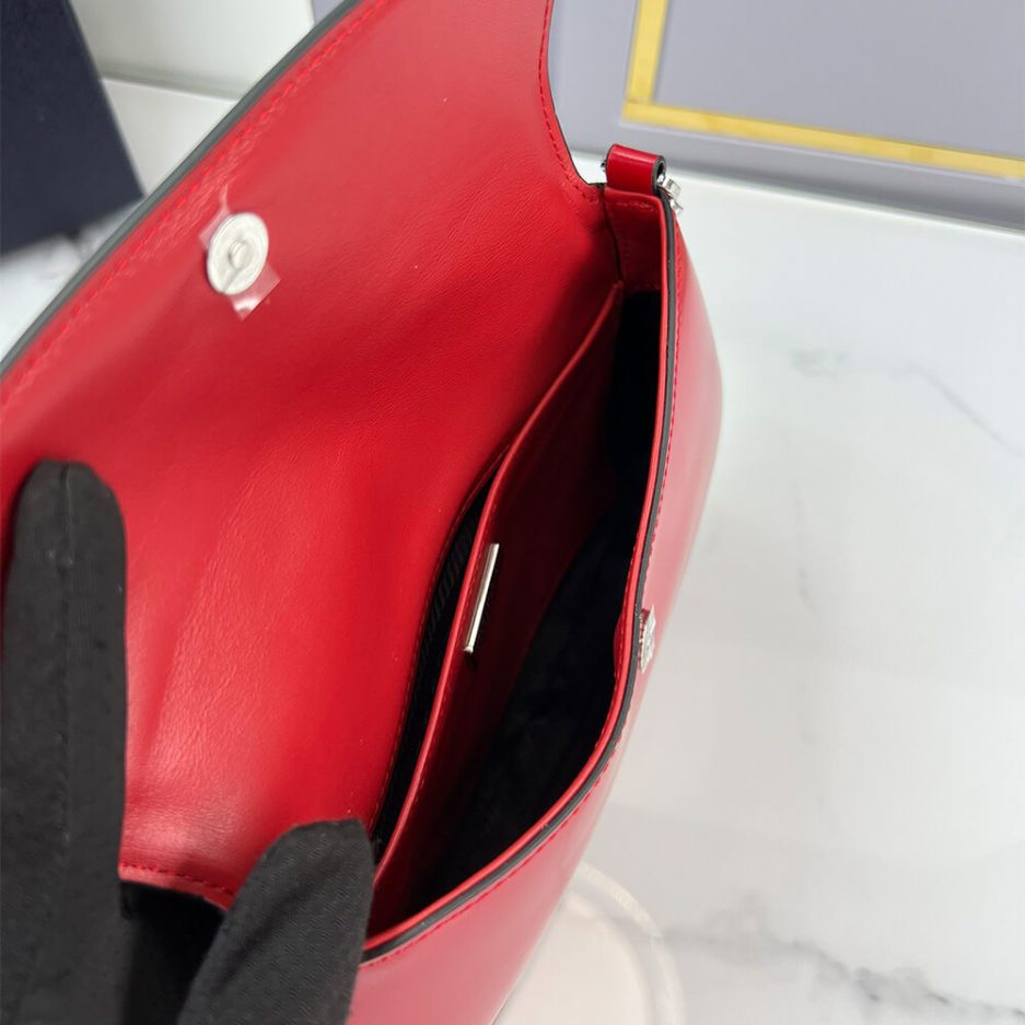 Small Prada Cleo brushed leather shoulder bag with flap - 图片 8