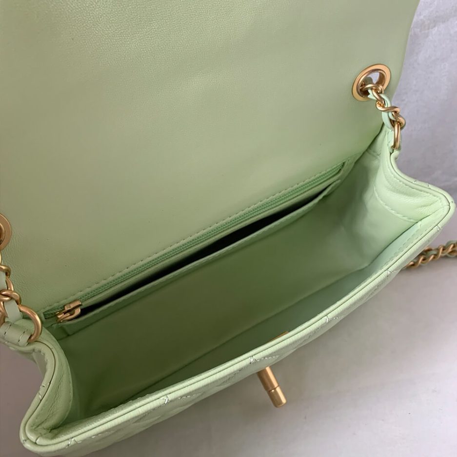 Chanel Pearl Crush Mini Rectangular Flap - 图片 8