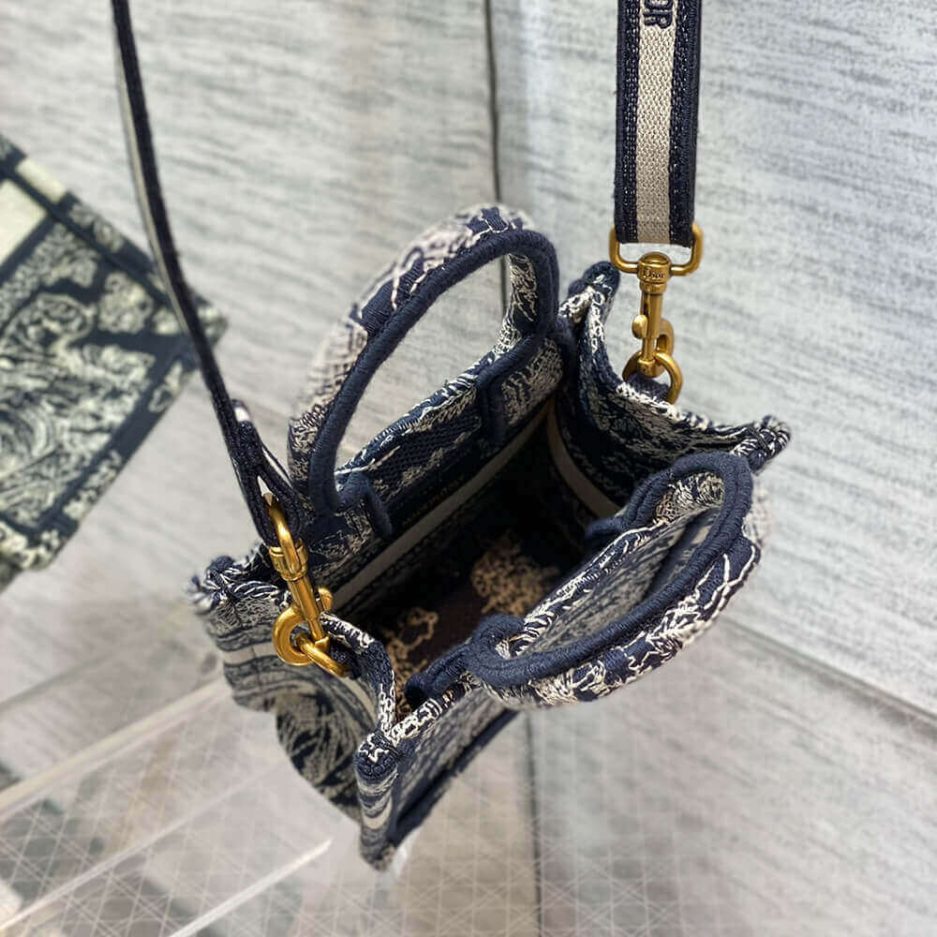 Mini Vertical Dior Book Tote - 图片 8