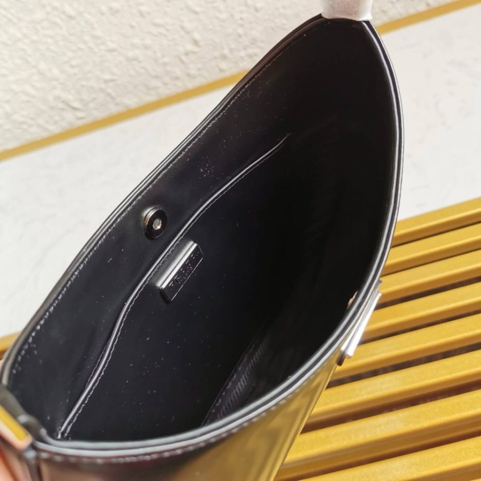 Prada Cleo brushed leather shoulder bag - 图片 8