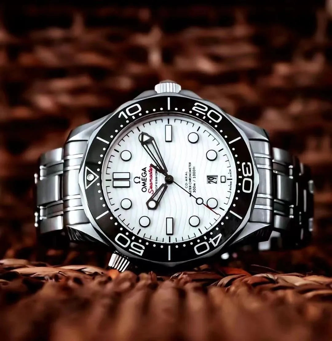 DIVER 300M CO?AXIAL MASTER CHRONOMETER 42 MM-210.30.42.20.04.001 - 图片 11